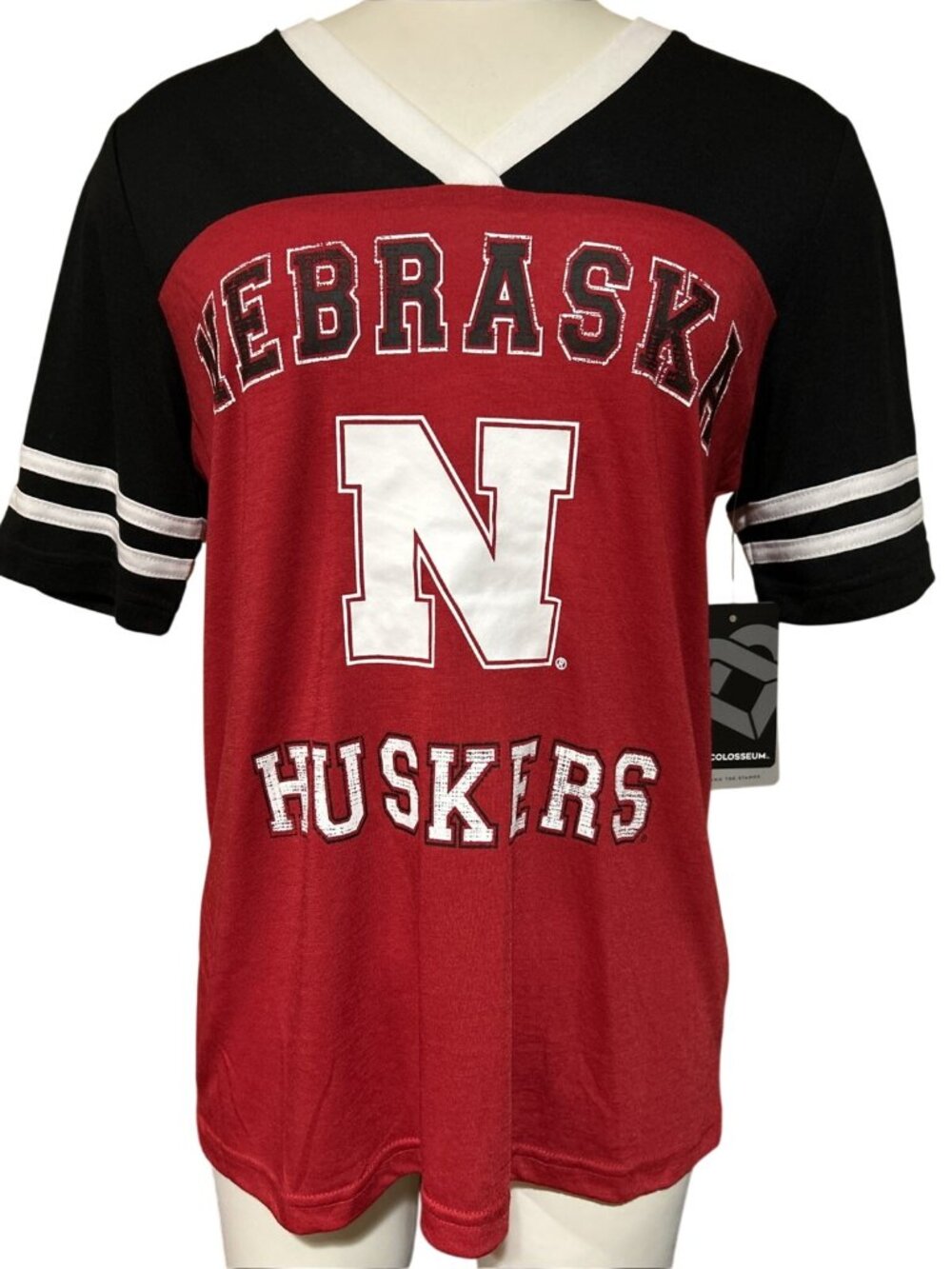 NEW Nebraska Cornhuskers Colosseum Athletics V-Neck Shirt Women's M